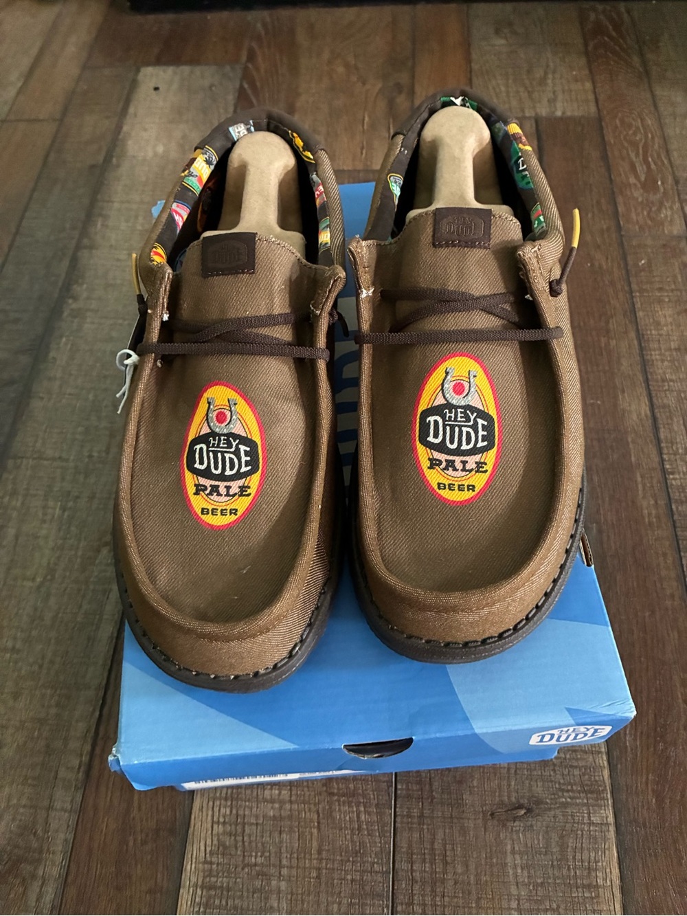 Hey Dude Wally Octoberfest sz 11  Men’s Brown Casual Canvas Shoes nib
